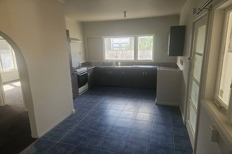 Photo of property in 53 Halver Road, Hillpark, Auckland, 2102