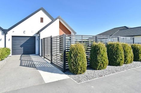 Photo of property in 21b Te Whenu Crescent, Marshland, Christchurch, 8083