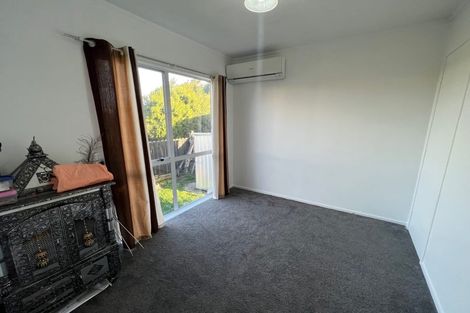 Photo of property in 2/18 Trimdon Street, Randwick Park, Auckland, 2105