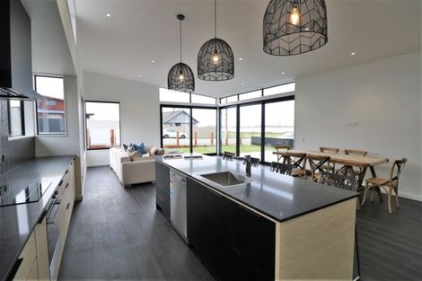 Photo of property in 17 Richmond Street, Waimataitai, Timaru, 7910