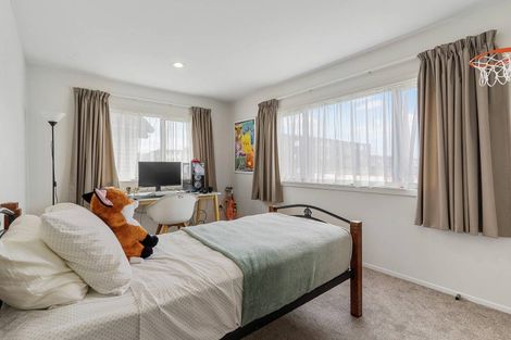 Photo of property in 386 Ormiston Road, Flat Bush, Auckland, 2019