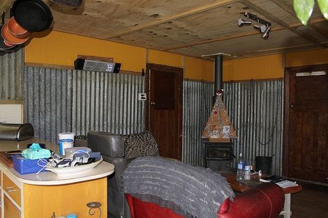 Photo of property in 2079 Clinton Highway, Kuriwao, Clinton, 9584