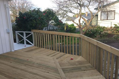 Photo of property in 3 Le Roy Terrace, Birkenhead, Auckland, 0626