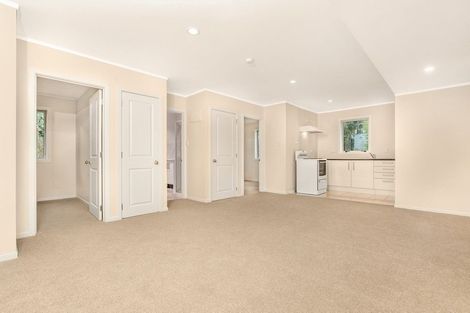 Photo of property in 13a Golf Road, New Lynn, Auckland, 0600