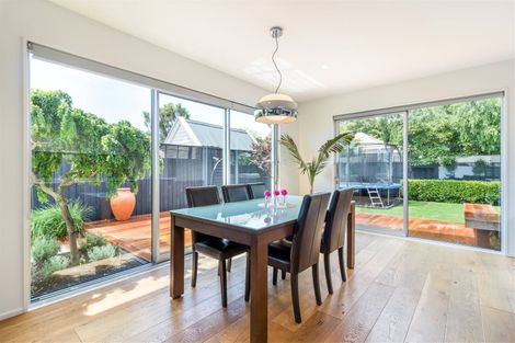 Photo of property in 212 Matsons Avenue, Papanui, Christchurch, 8053