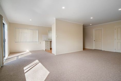 Photo of property in 54a Candia Road, Swanson, Auckland, 0614