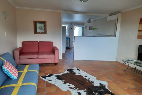 Photo of property in 2/465 Hibiscus Coast Highway, Orewa, 0931