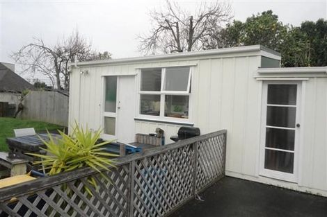 Photo of property in 5 Mariposa Crescent, Birkenhead, Auckland, 0626