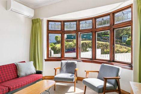 Photo of property in 1 Fortunatus Street, Brooklyn, Wellington, 6021