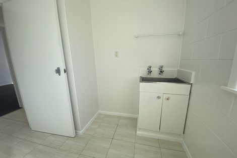 Photo of property in 2/1 Preston Avenue, Mount Albert, Auckland, 1025