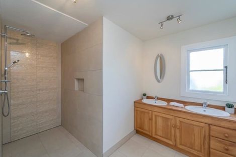 Photo of property in 27 Wakefield Street, Featherston, 5710