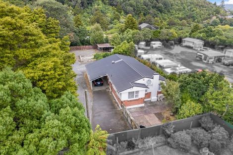 Photo of property in 684 Main Road North, Te Marua, Upper Hutt, 5018