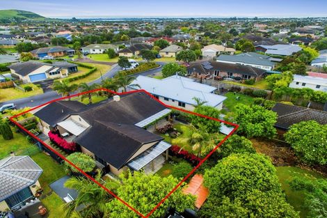 Photo of property in 26 Maesbury Close, Papamoa Beach, Papamoa, 3118