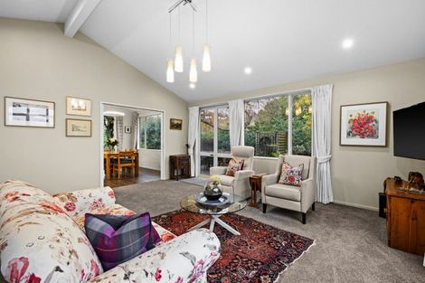 Photo of property in 30 Pukekura Place, Taradale, Napier, 4112