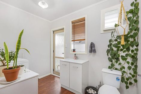 Photo of property in 136 Hakanoa Street, Huntly, 3700