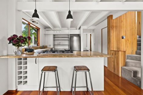 Photo of property in 25 Reeve Drive, Havelock North, 4130