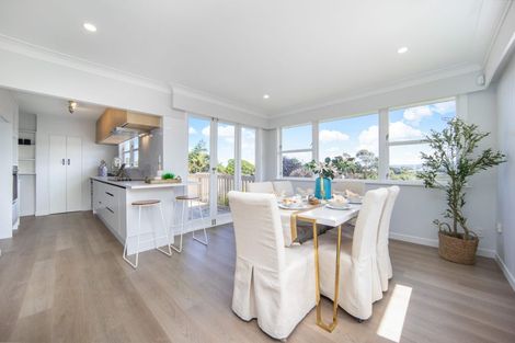 Photo of property in 20 Waione Avenue, Te Atatu Peninsula, Auckland, 0610