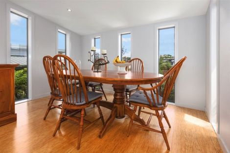 Photo of property in 40 Mo Street, Camborne, Porirua, 5026