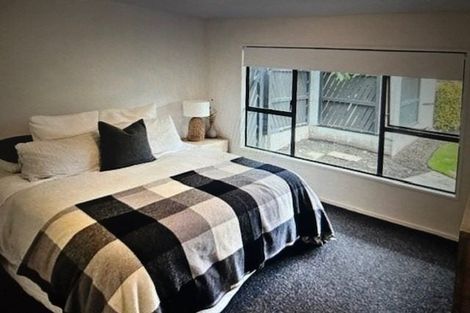 Photo of property in 72 Sarabande Avenue, Redwood, Christchurch, 8051