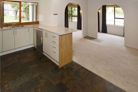 Photo of property in 30 Venus Place, Half Moon Bay, Auckland, 2012