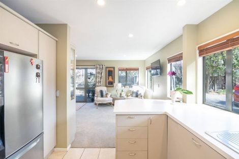 Photo of property in 2/165 Peverel Street, Riccarton, Christchurch, 8041