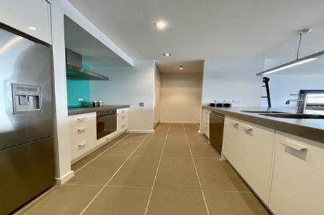 Photo of property in Piermont Apartments, 7b/82 Cable Street, Te Aro, Wellington, 6011