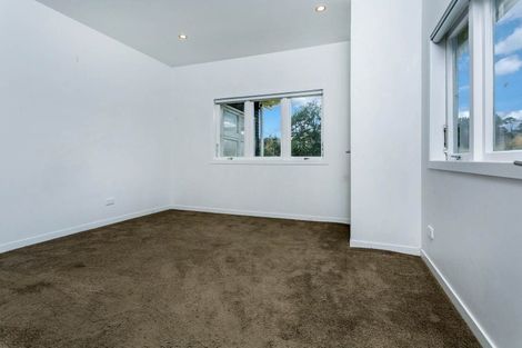 Photo of property in 76 Awa Road, Kumeu, 0891