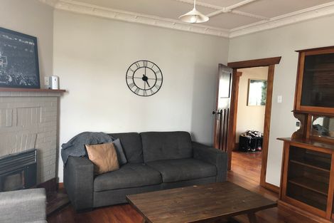 Photo of property in 43 Lyndhurst Street, Takaro, Palmerston North, 4412