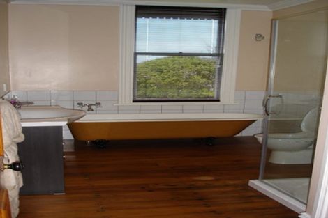 Photo of property in 17 Ironside Road, Johnsonville, Wellington, 6037