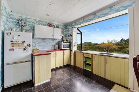 Photo of property in 59 Alfred Road, Egmont Village, New Plymouth, 4371