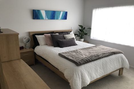 Photo of property in 5c New Windsor Road, Avondale, Auckland, 0600