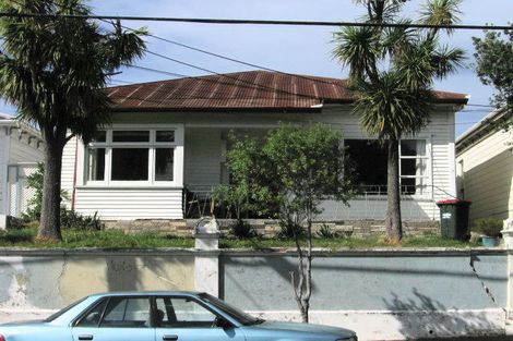 Photo of property in 1/7 Te Wharepouri Street, Berhampore, Wellington, 6023