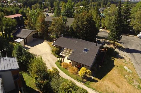 Photo of property in 3 Alpine Avenue, Hanmer Springs, 7334