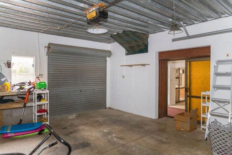 Photo of property in 8 Chamberlain Street, Dannevirke, 4930