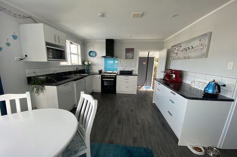 Photo of property in 8 Mclean Street, Oamaru North, Oamaru, 9400