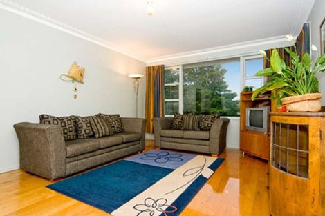 Photo of property in 73 Archers Road, Hillcrest, Auckland, 0629