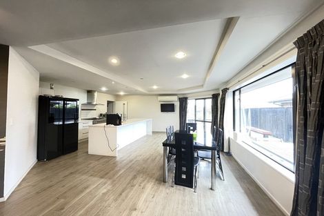 Photo of property in 17 Champagne Avenue, Yaldhurst, Christchurch, 8042