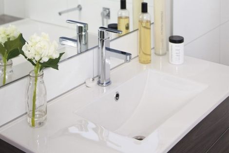 Photo of property in 8 Ruku Street, Long Bay, Auckland, 0630