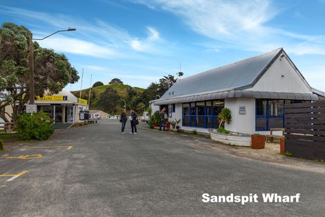 Photo of property in 30 Kanuka Road, Sandspit, Warkworth, 0982