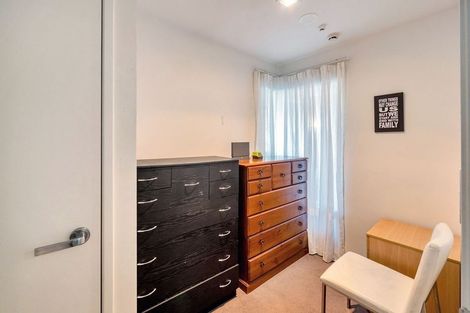 Photo of property in Shoal Haven Apartments, 206a/130 Anzac Street, Takapuna, Auckland, 0622
