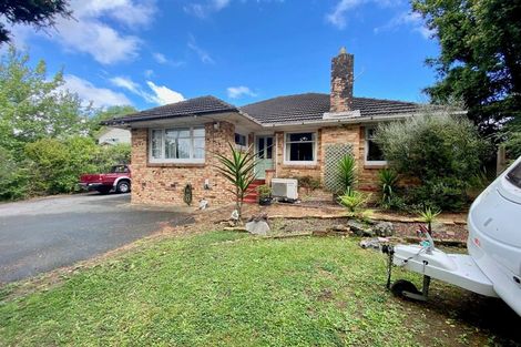 Photo of property in 260 Henderson Valley Road, Henderson, Auckland, 0612