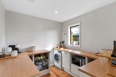 Photo of property in 142 Pacific Road, North New Brighton, Christchurch, 8083