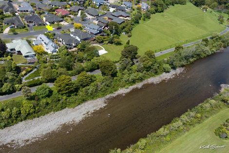 Photo of property in 29 Clearwater Terrace, Brown Owl, Upper Hutt, 5018