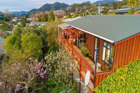 Photo of property in 83 Arapiki Road, Stoke, Nelson, 7011