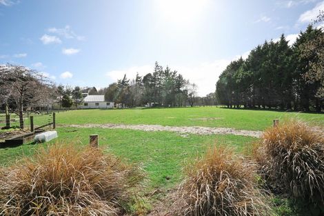 Photo of property in 60 Retreat Road, Waihopai, Invercargill, 9872