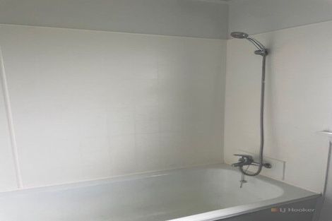 Photo of property in 8 Holmes Street, Waimate, 7924