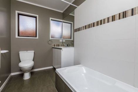 Photo of property in 1/36 Quebec Road, Milford, Auckland, 0620