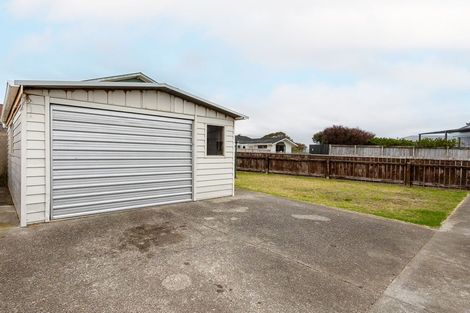 Photo of property in 10a Arnold Grove, Paraparaumu Beach, Paraparaumu, 5032