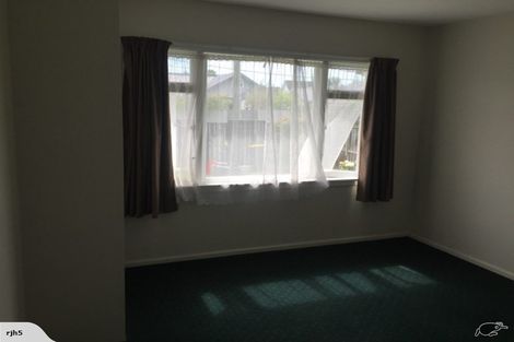 Photo of property in 71 Bretts Road, St Albans, Christchurch, 8052