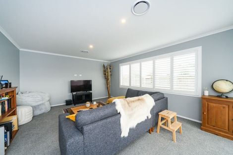 Photo of property in 2 Oldfield Lane, Marton, 4710